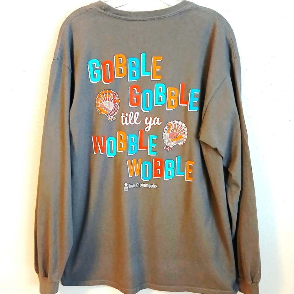 Love & Pineapples Gray Thanksgiving Top Size Large Gobble Till You Wobble 🦃